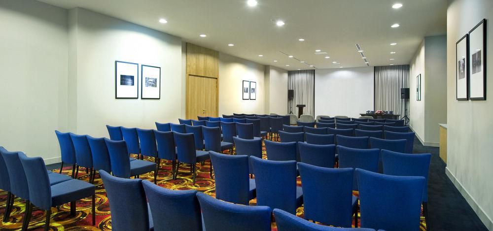 Ramada Plaza Kuala Lumpur Buitenkant foto